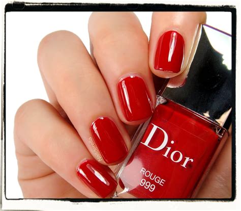 lady dior rouge vernis|best dior red nail polish.